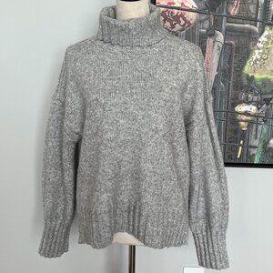 Industry Gray Turtleneck Sweater L